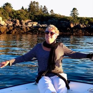 Meet your Posher, Lyn